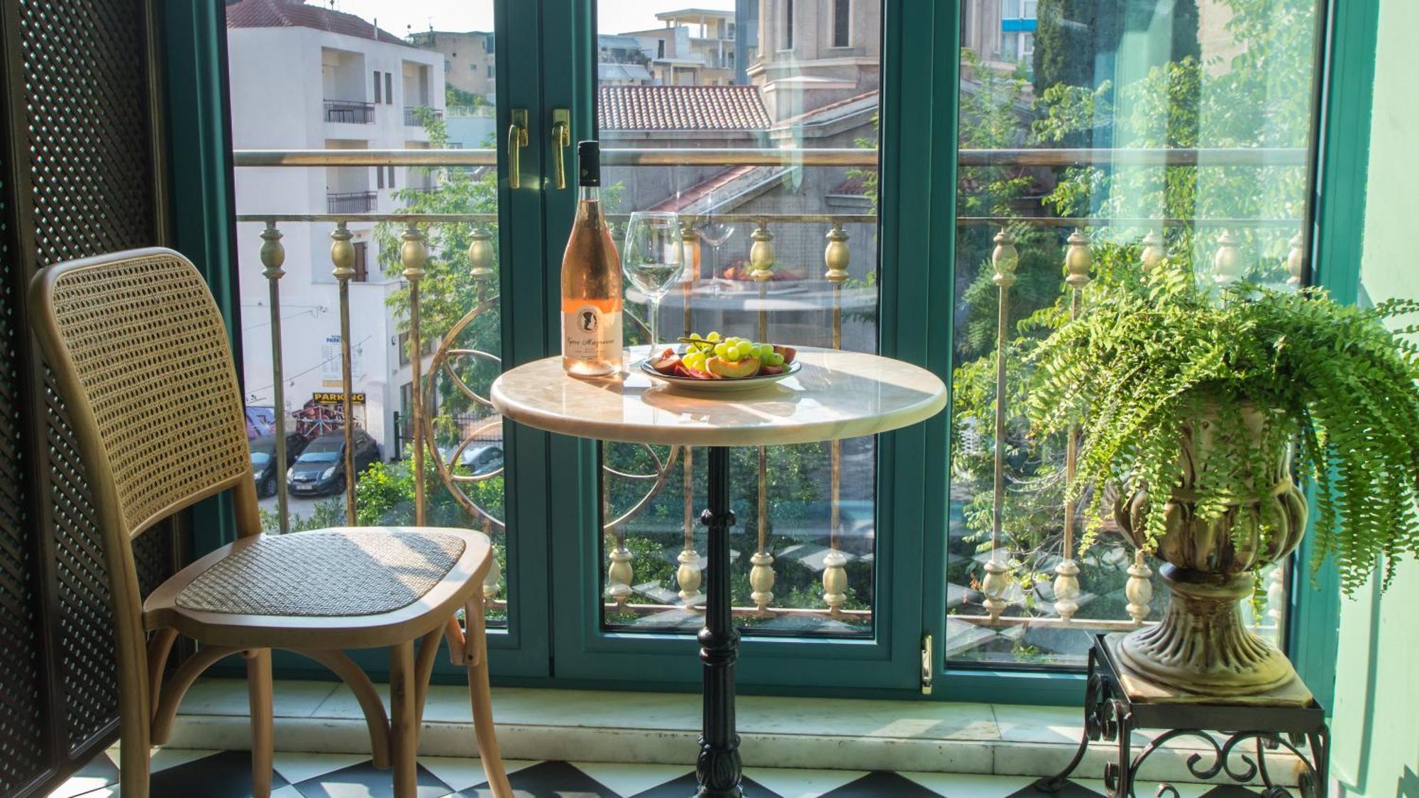 Juan Rodriguez Hacienda * Athens